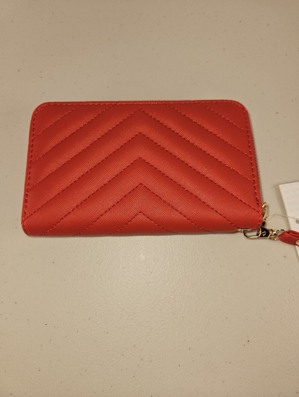 NWT Red Quilted Wristlet Wallet with Gold Butterfly Accent - Picture 12 of 12